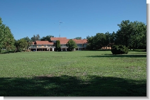 ZS6YI QTH low res.jpg